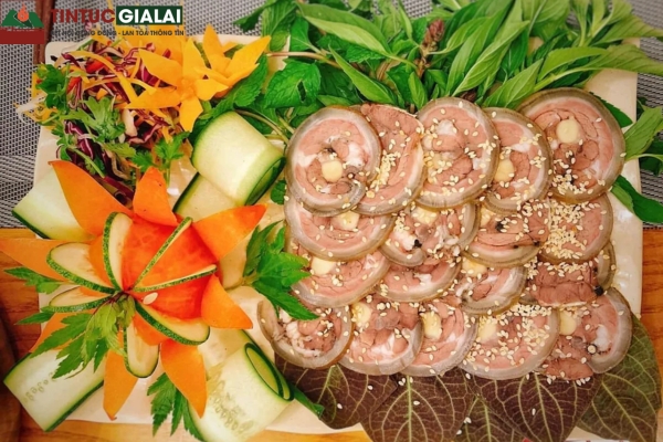 Dê Núi Năm Phong Pleiku – Nhà Hàng Đặc Sản Dê Tươi Phố Núi Tại Gia Lai